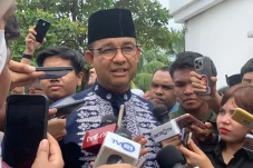 Anies Tolak Bertemu...