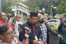 Bupati Sidoarjo Diperiksa...