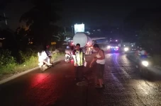 Petugas KPPS di Cibinong...