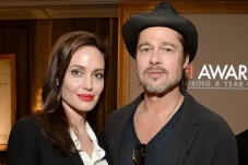 Perceraian Brad Pitt...