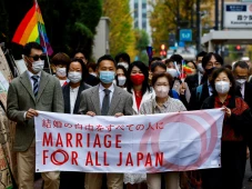 Resesi Seks Bikin Jepang...