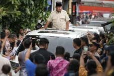 Pakar Asing Peringatkan...