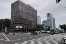 Prakiraan Cuaca Jakarta...