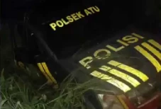 Mobil Polisi Pengangkut...