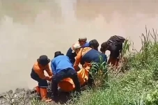 Gempar Penemuan Mayat...
