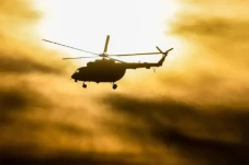Helikopter Perusahaan...
