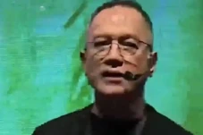 Bukan hanya Anak Vincent,...