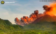 Selasa Petang, Gunung...