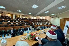 Lahirkan SDM Unggul,...