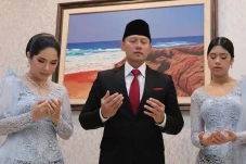 Momen Annisa Pohan dan...