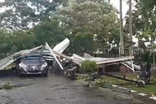 Penampakan Atap Bangunan...