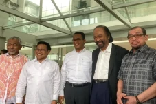 Dukung PDIP Gulirkan...