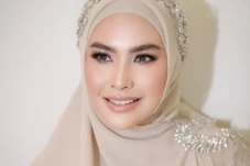 Luka-Luka di Wajah Kartika...