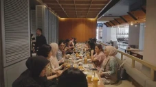 Holding Restoran Sarirasa...