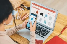 Shopee Live Hadirkan...