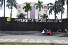 10 Jurusan Kuliah Terketat...