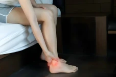 Nyeri Sendi Belum Tentu...