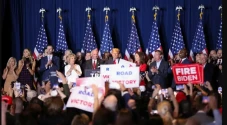 Donald Trump Menang...