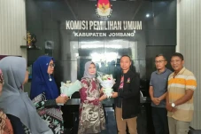 Emak-emak di Jombang...