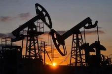 Temukan Gas Besar-besaran,...