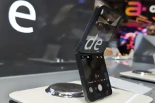 Nubia Hadirkan Smartphone...