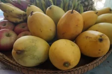 7 Buah Tinggi Karbohidrat...