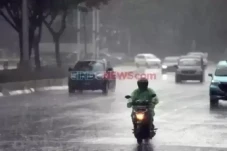Prakiraan Cuaca Jakarta...