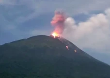 Rabu Pagi, Gunung Ile...