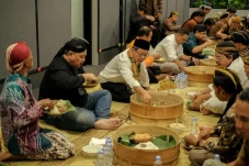 Tradisi Sadranan: Merayakan...