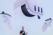 Tur 3 Negara, Mark Zuckerberg...