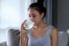 Benarkah Minum Es Bikin...