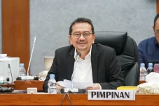 Komisi X DPR Pertanyakan...