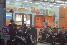 Viral Aa Gym Keluhkan...