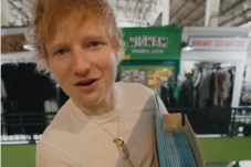 Alasan Ed Sheeran Blusukan...