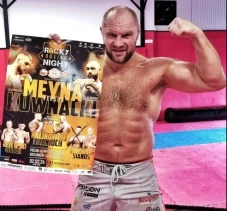 Petarung MMA Marcin...