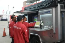 Frekuensi Radio Jadi...