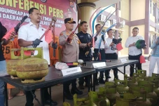 Viral Geng Motor Tubruk...