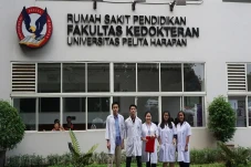 5 Universitas Swasta...