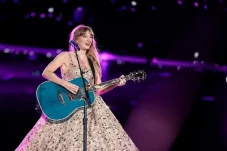 Taylor Swift Sukses...
