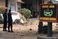 Kapolda Jatim: 10 Anggota...