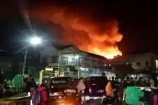 Serem! Dipicu Cinta...