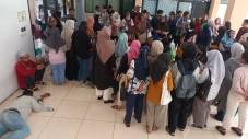 Ribuan Mahasiswa Penerima...