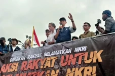 Refly Harun Tuntut Diskualifikasi...
