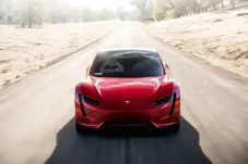 Elon Musk Klaim Tesla...