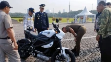 Spesifikasi Harley-Davidson...