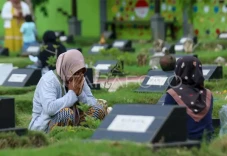 Bacaan Doa Ziarah Kubur...