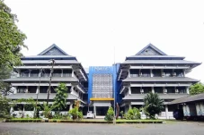 Apa Itu Program Kelas...