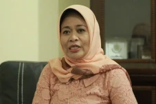Kaum Perempuan Perlu...