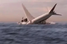 Pakar: Pilot MH370 Bunuh...