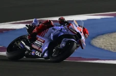 Marc Marquez Tak Secepat...